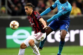 米兰sports-欧联倒计时；AC米兰窗口期临场应变；细节引发关注；话题不断；临场指挥获称赞的简单介绍-米兰sports